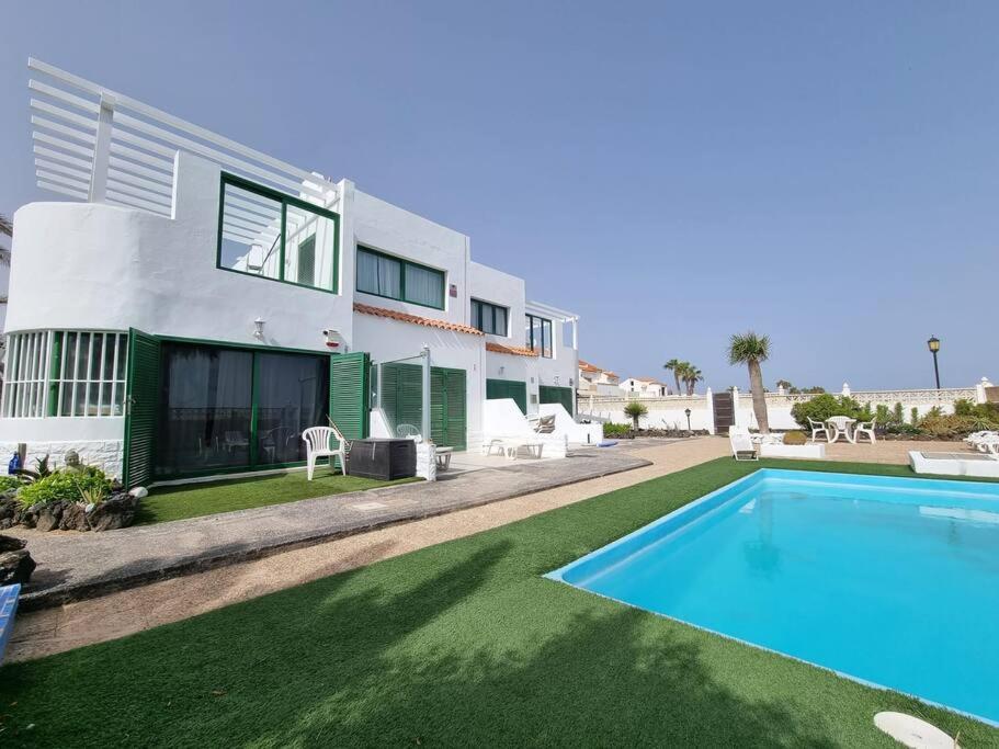 La Casa De Las Palomitas Corralejo Exterior photo